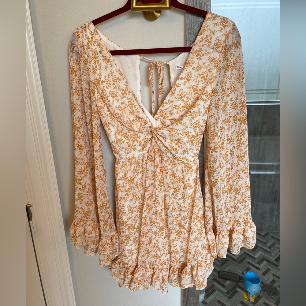 Hello Molly short yellow dress